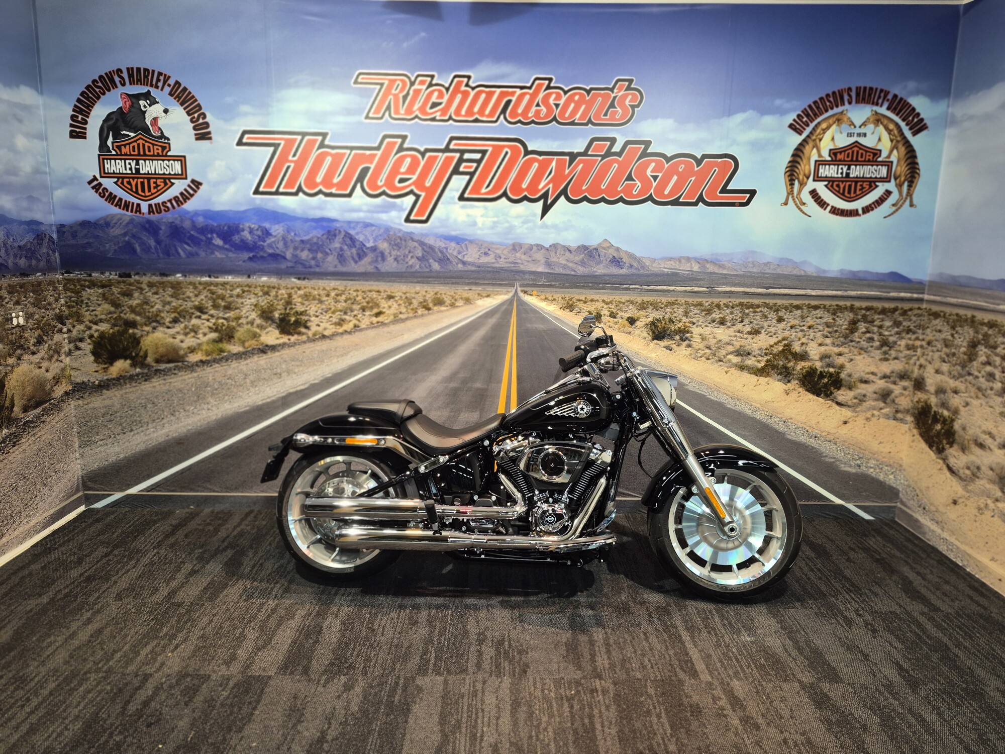 2026 Harley-Davidson® Fat Boy® Vivid Black Chrome Trim