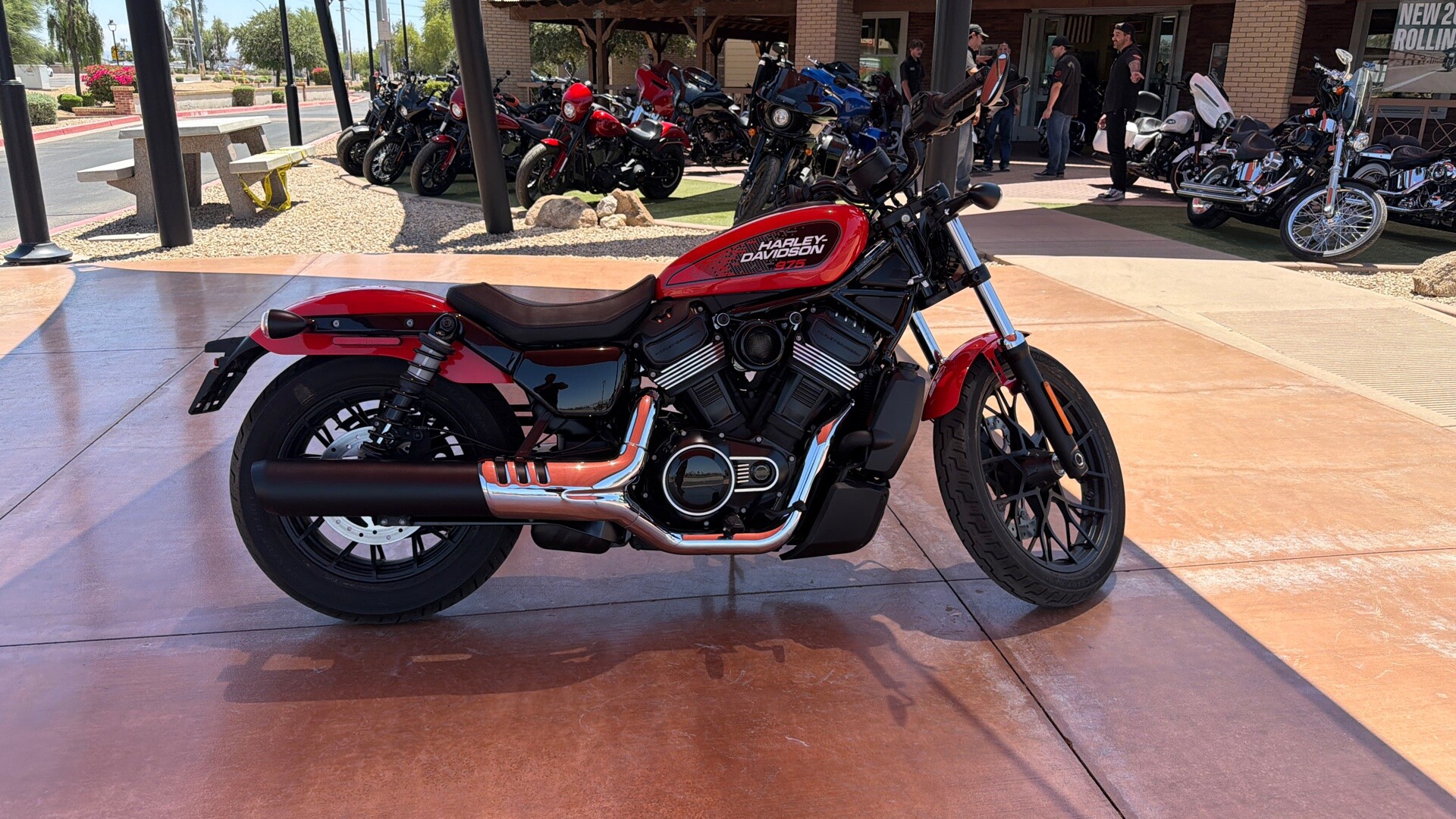 RH975 2026 Nightster®