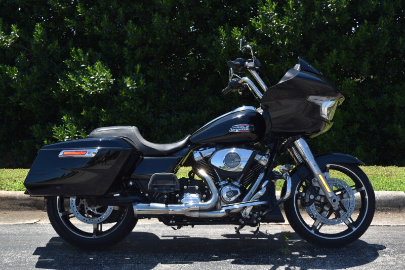 2024 Harley-Davidson® Road Glide® | Used Touring Motorcycle