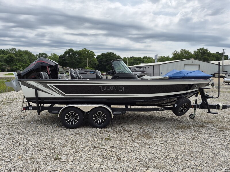 Fully LOADED 2026 Lund 2075 Impact XS Sport~225Hp PROXS Motor + Tandem Axle Trailer 