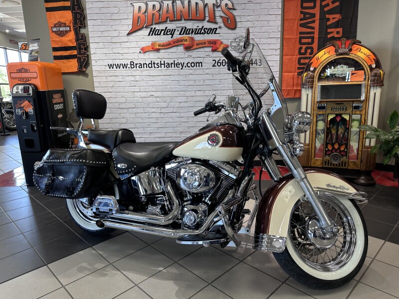 2000 Harley-Davidson® Heritage Softail® Classic white/broen