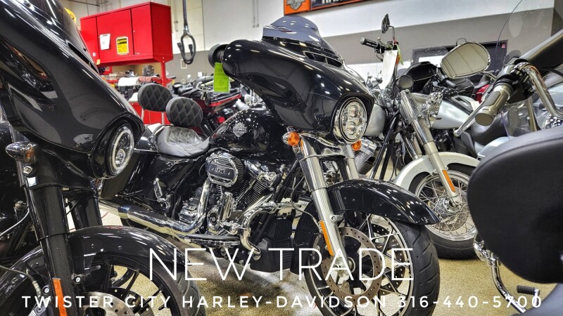 2021 Harley-Davidson® Street Glide® Special, FLHXS