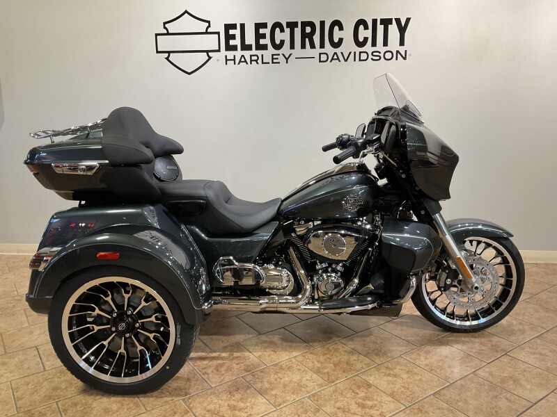 2026 Harley-Davidson® FLHLT Street Glide 3 Limited Iron Horse Metallic