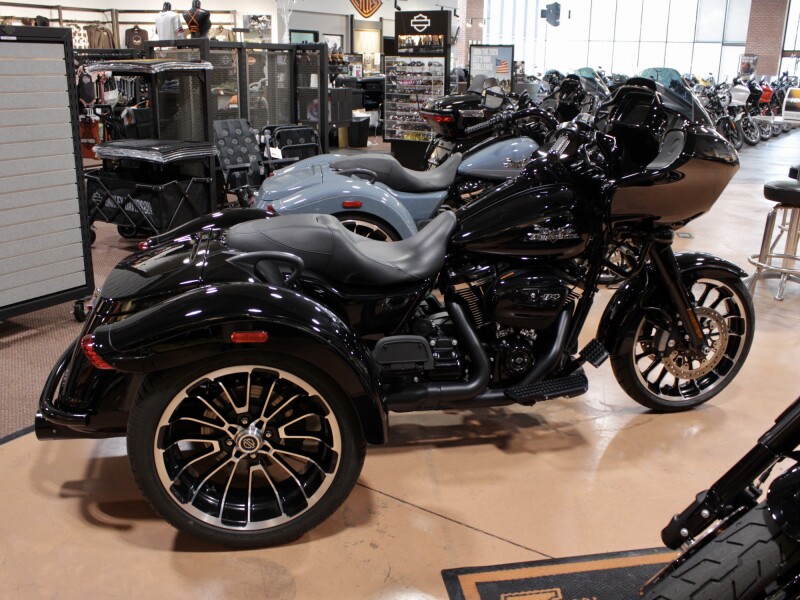 2023 Harley-Davidson Road Glide 3