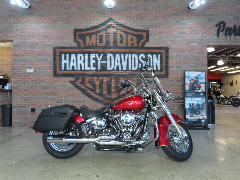 2018 Harley-Davidson® Deluxe FLDE