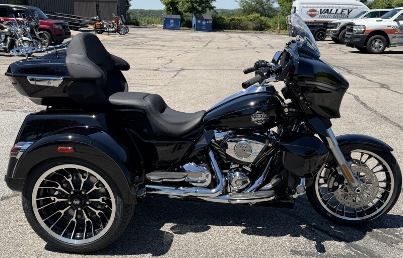 2026 FLHLT  Street Glide 3 Limited