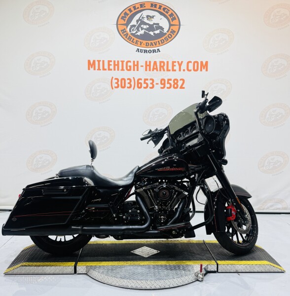 2018 Street Glide® Special FLHXS 