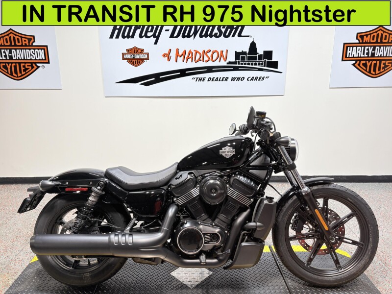 2026 RH975 Harley-Davidson® Nightster® Vivid Black Black Trim