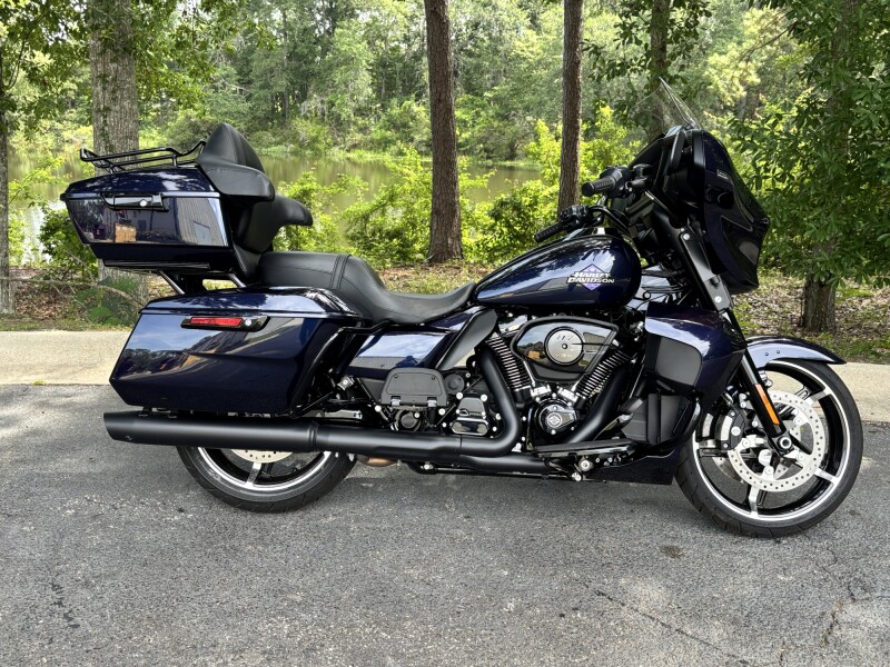 FLHXU 2025 Street Glide™ Ultra