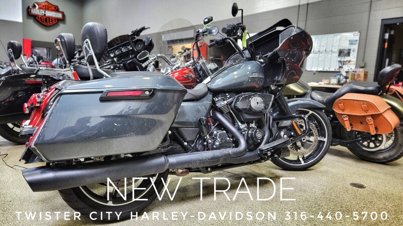 2025 Harley-Davidson® Road Glide®, FLTRX