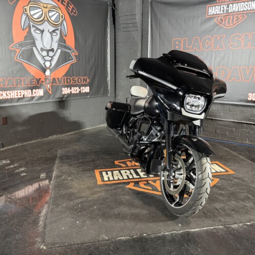2026 Harley-Davidson® Street Glide® FLHX thumb 0
