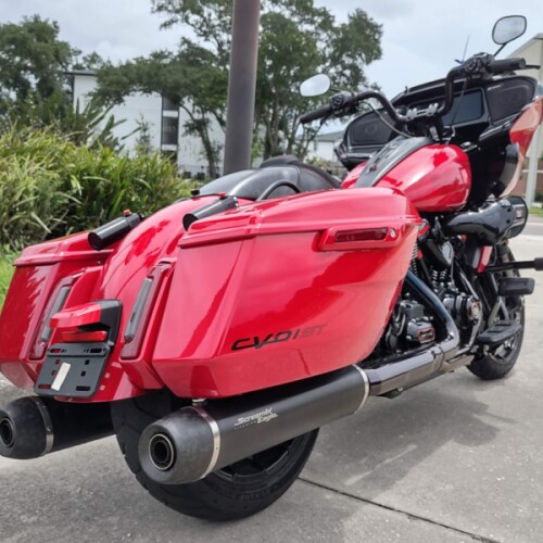 FLTRXSTSE 2024 CVO™ Road Glide® ST thumb 1