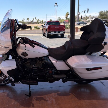 FLHXL 2026 Street Glide Limited thumb 2