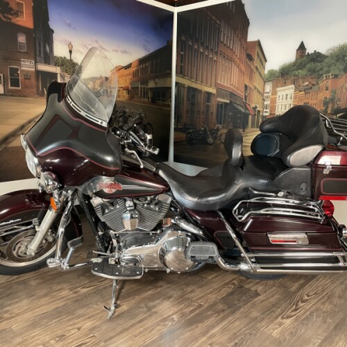 2005 Harley-Davidson® Electra Glide® Classic Black Cherry Pearl thumb 3