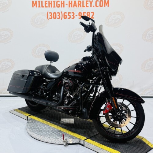 2018 Street Glide® Special FLHXS  thumb 1