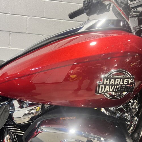 2026 Harley-Davidson® Street Glide 3 Limited Brilliant Red FLHLT thumb 3