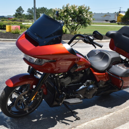 FLTRX 2025 Road Glide™ thumb 1