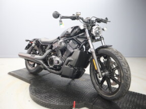 2026 Harley-Davidson® Nightster™ RH975 thumb 2