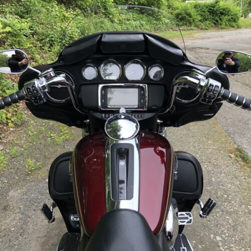 2015 Harley-Davidson® Tri Glide® Ultra Two-Tone Mysterious Red Sunglo and Blackened Cayenne Sunglo thumb 0