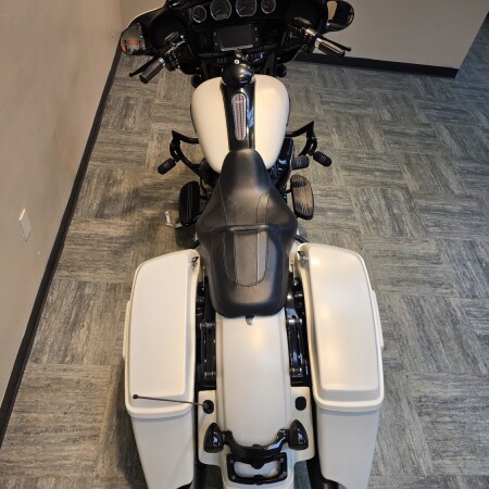 2018 Harley-Davidson® Street Glide® Special Bonneville Salt Denim FLHXS thumb 1
