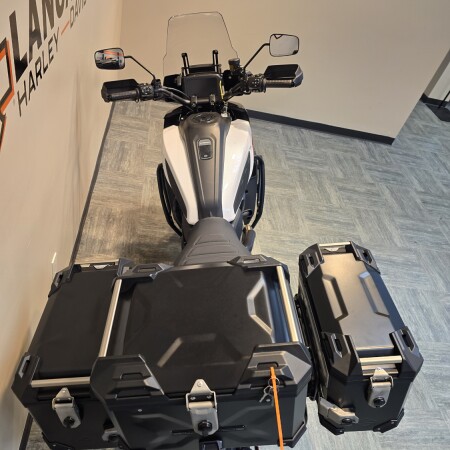 2026 Harley-Davidson® Pan America 1250 Limited White Onyx Pearl RA1250L thumb 1