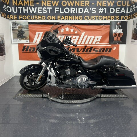 FLHXS 2016 Street Glide® Special thumb 3