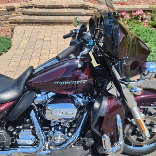 2018 Harley-Davidson® Ultra Limited Twisted Cherry thumb 0
