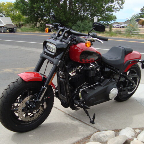 2023 Harley-Davidson<sup>®</sup> Fat Bob<sup>®</sup> 114 Redline Red - Black Finish thumb 2