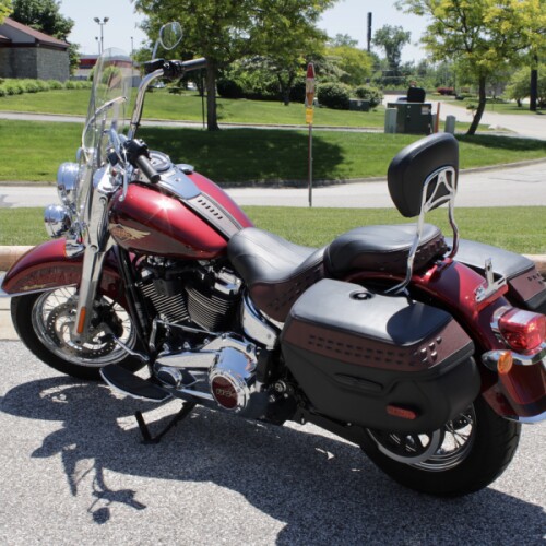 2023 Harley-Davidson® Heritage Classic Heirloom Red Fade thumb 0