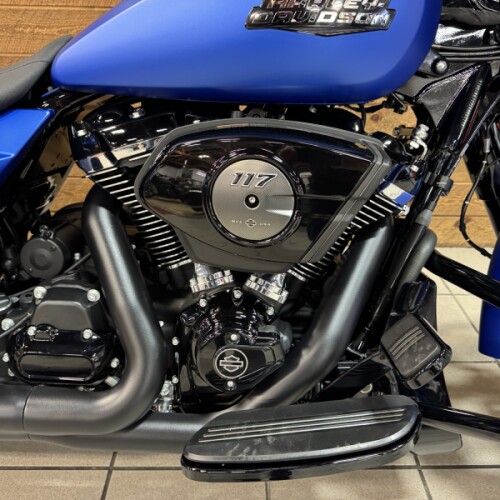 2026 Harley-Davidson® Street Glide® Aurora Blue Denim Black Trim FLHX thumb 2