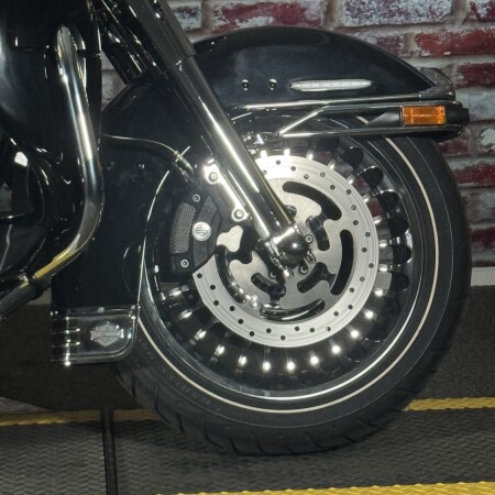  2010 Electra Glide® Ultra Limited thumb 1