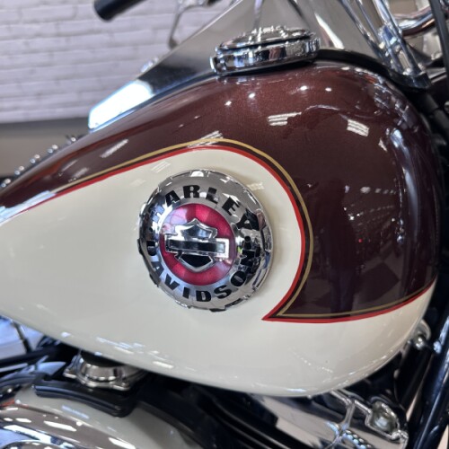 2000 Harley-Davidson® Heritage Softail® Classic white/broen thumb 3