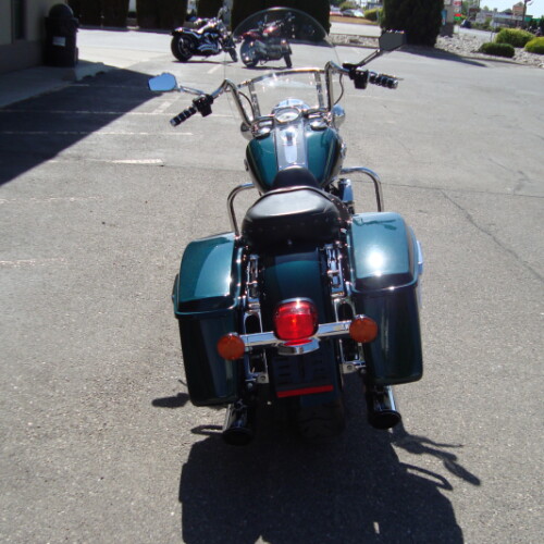 2015 Harley-Davidson® Road King® Deep Jade Pearl thumb 2