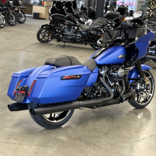 FLTRX 2026 Road Glide® thumb 2