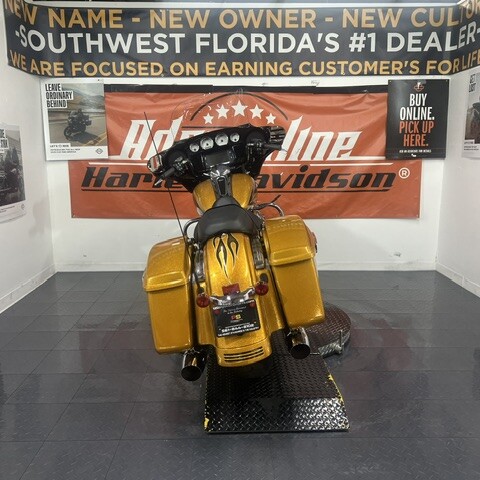 FLHXS 2016 Street Glide® Special thumb 1