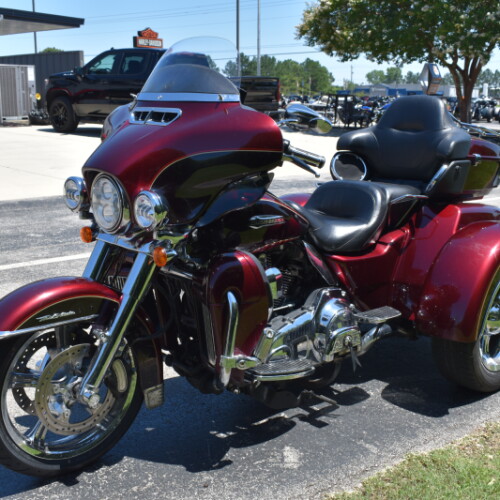 2014 Harley-Davidson® Tri Glide® Ultra thumb 1