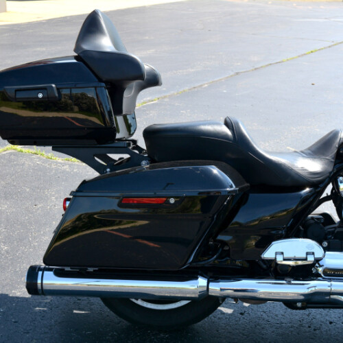 2017 Harley-Davidson® Road Glide® thumb 0