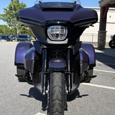 2026 Street Glide 3 Limited Purple Abyss/Vivid Black Black Trim thumb 3