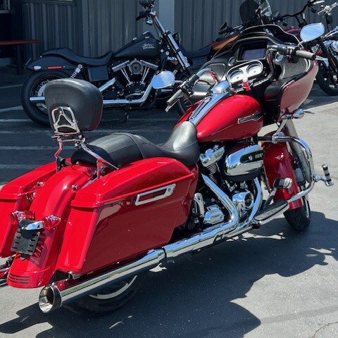 2023 Harley-Davidson® Road Glide® Redline Red thumb 0