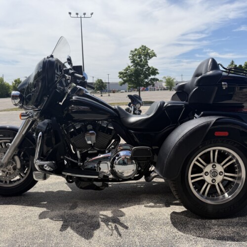 flhtcutg 2016 Tri Glide® Ultra thumb 0