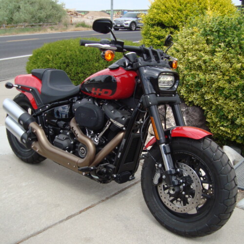 2023 Harley-Davidson<sup>®</sup> Fat Bob<sup>®</sup> 114 Redline Red - Black Finish thumb 1