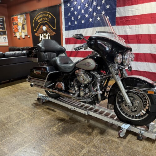 FLHTC 2009 Electra Glide® Classic thumb 2