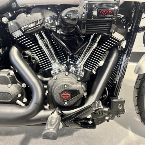 2026 Harley-Davidson® Low Rider® ST White Onyx Pearl FXLRST thumb 0