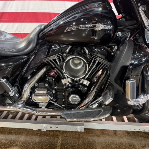 FLHXSE 2016 CVO™ Street Glide® thumb 0