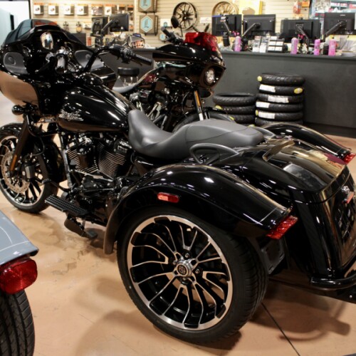 2023 Harley-Davidson Road Glide 3 thumb 0