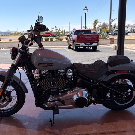 FXBB 2026 Street Bob® thumb 1