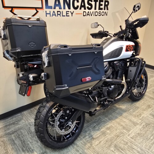 2026 Harley-Davidson® Pan America 1250 Limited White Onyx Pearl RA1250L thumb 3