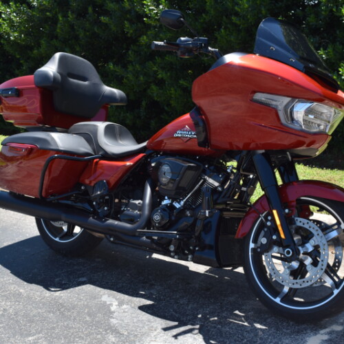 FLTRX 2025 Road Glide™ thumb 3