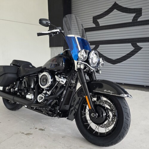 2026 Harley-Davidson® Heritage Classic Midnight Ember w/Laced Wheels thumb 3
