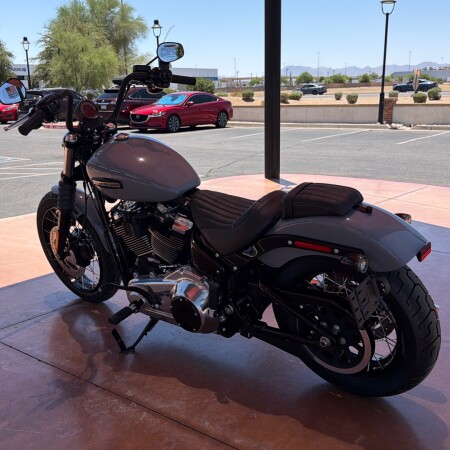 FXBB 2026 Street Bob® thumb 0